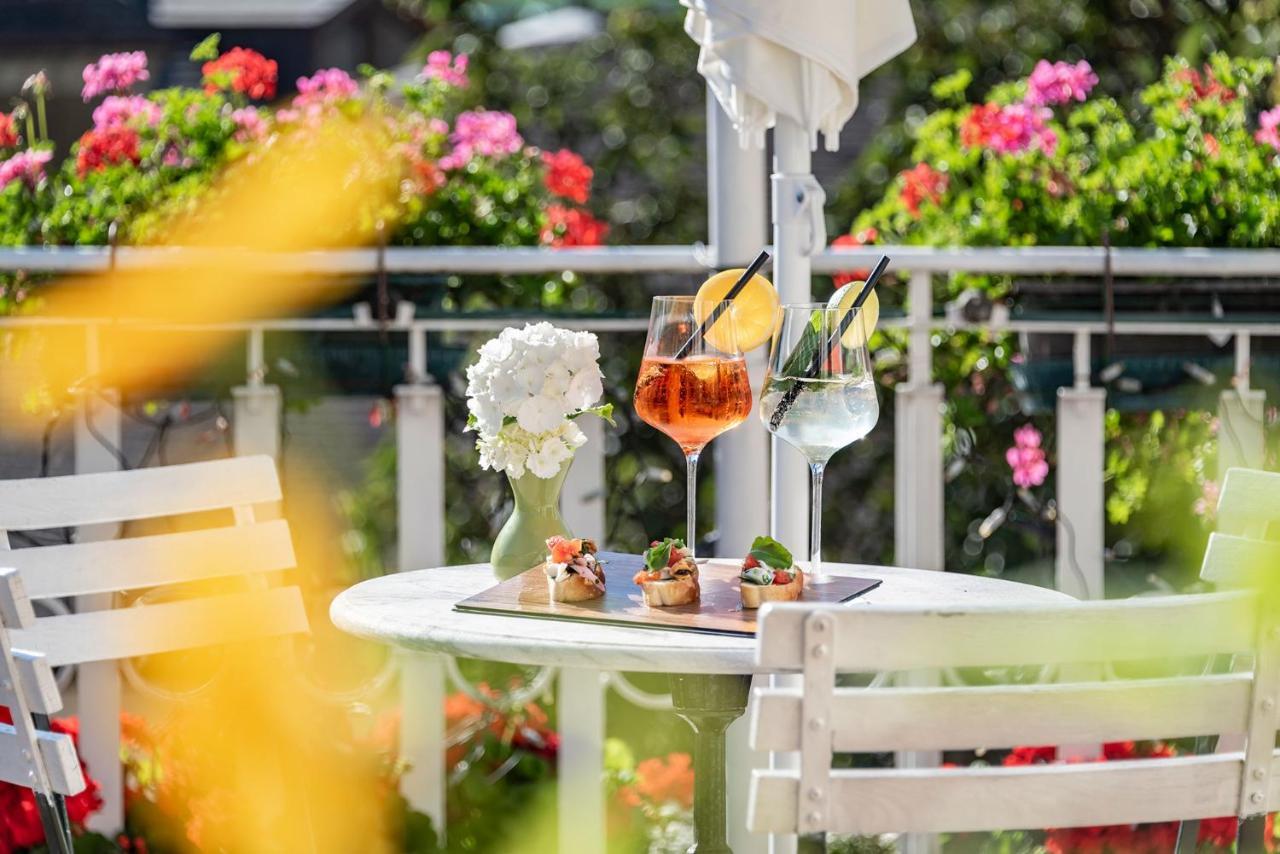 Hotel Weisse Lilie - B&B Rio di Pusteria المظهر الخارجي الصورة