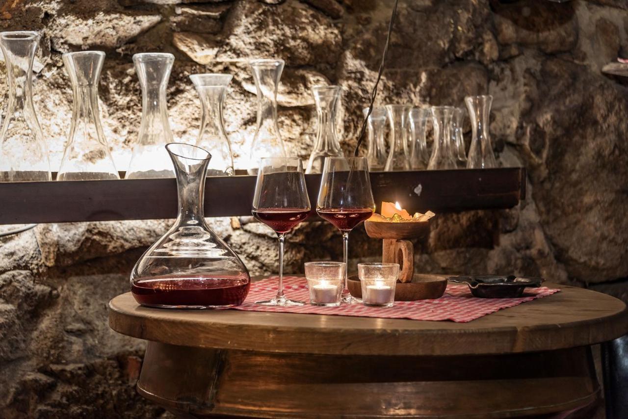 Hotel Weisse Lilie - B&B Rio di Pusteria المظهر الخارجي الصورة